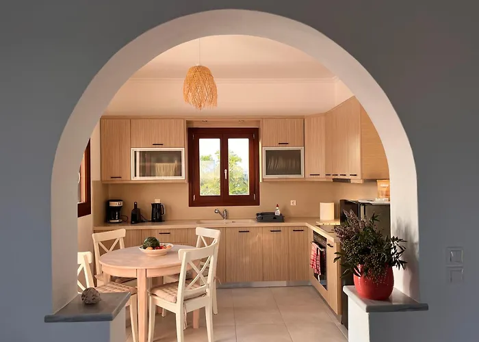 Βίλα Front Pasithea