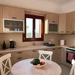 Villa Front Pasithea *