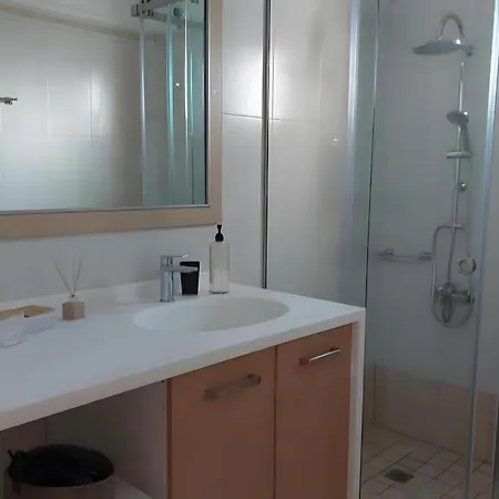 Front Pasithea Monolithos