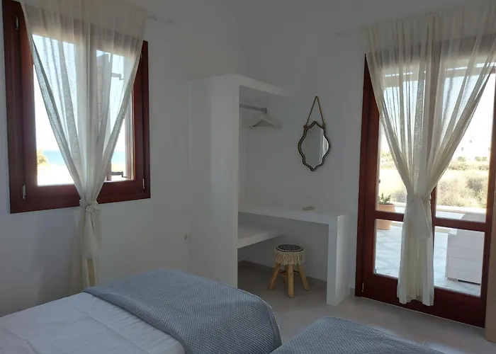 Front Pasithea Villa Monolithos