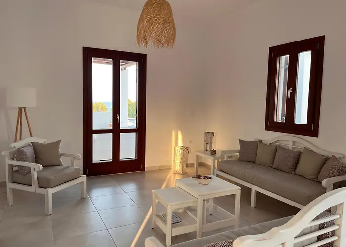 Front Pasithea Villa *